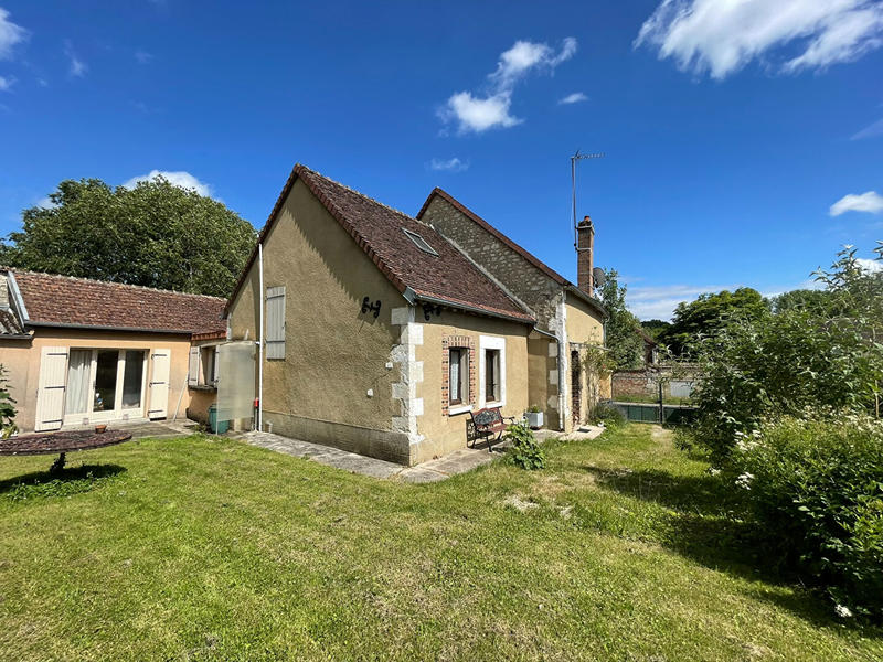 Maison de village - 80 m² - 4 pièces