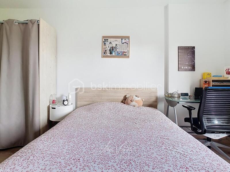 Appartement - 86 m² - 4 pièces