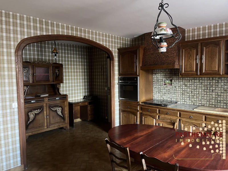 Maison - 147 m² - 5 pièces