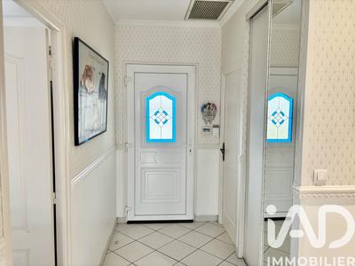 Maison - 128 m² - 4 pièces