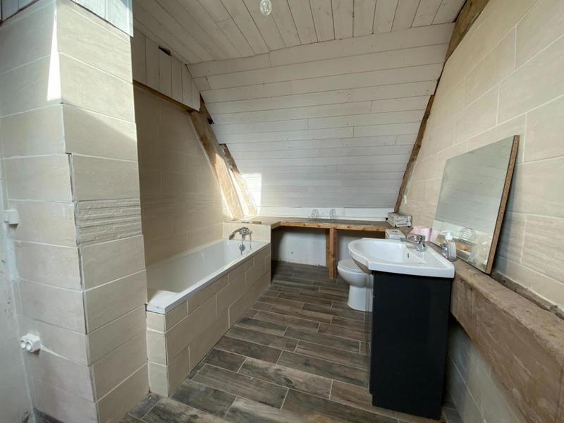 Maison - 95 m² - 3 pièces