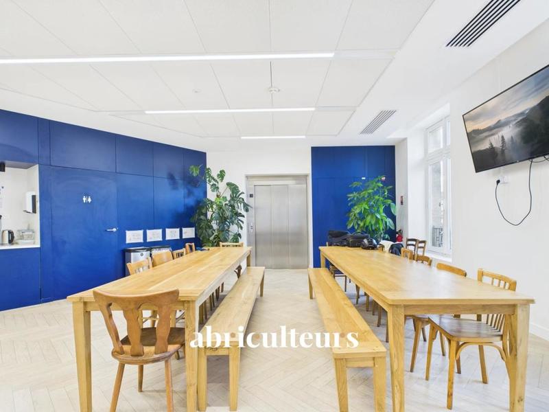 Bureau - 155 m² - 2 pièces