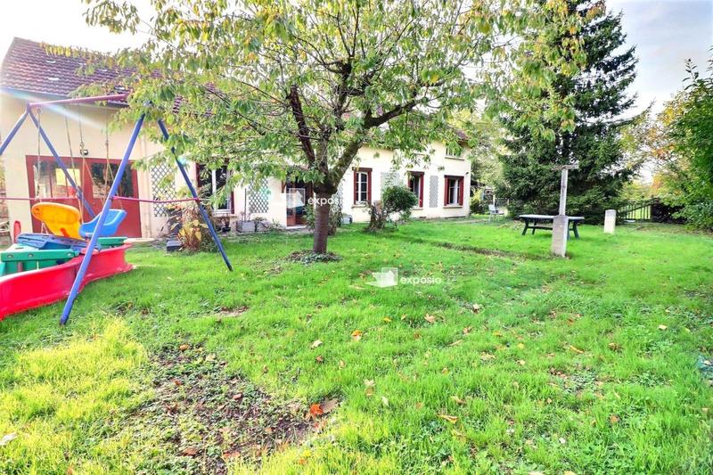 Maison - 121 m² - 6 pièces