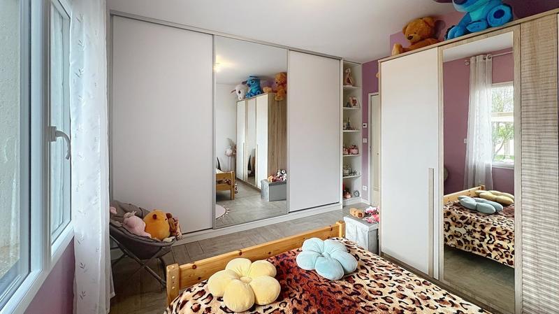 Maison - 210 m² - 7 pièces