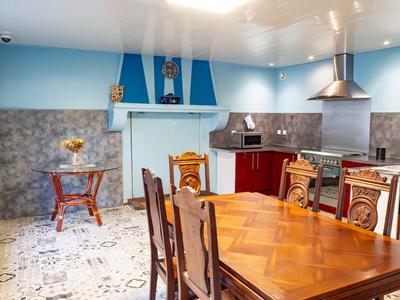 Maison - 130 m² - 7 pièces