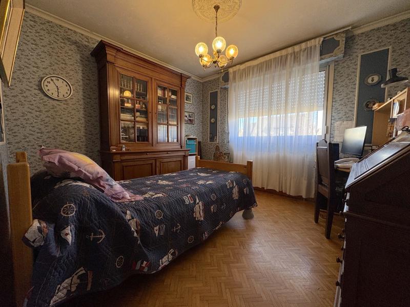 Maison ancienne - 181 m² - 8 pièces