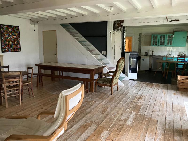 Maison - 250 m² - 9 pièces