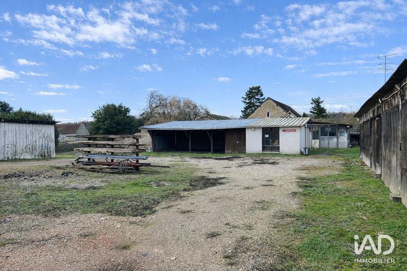 Local commercial - 713 m²