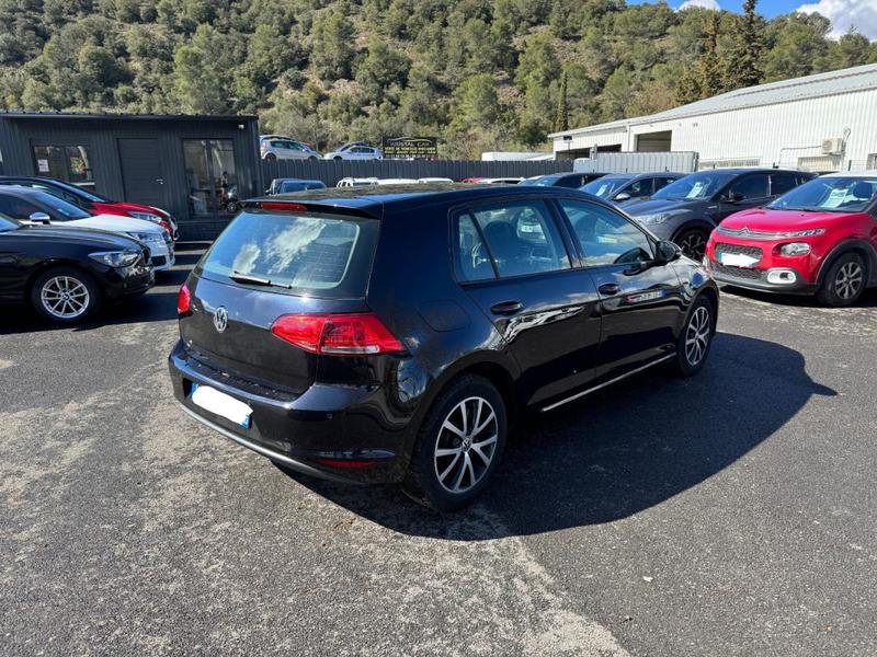 Volkswagen Golf VII Confortline 1.2 Tsi 105