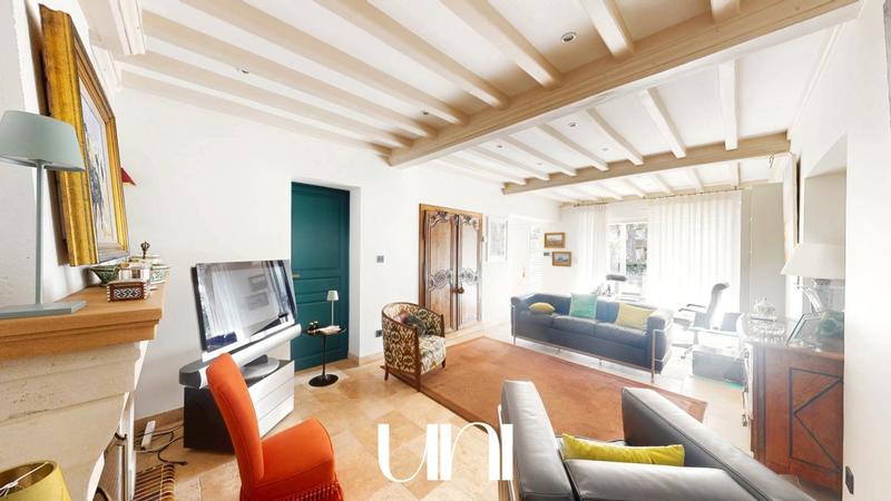 Maison - 185 m² - 6 pièces