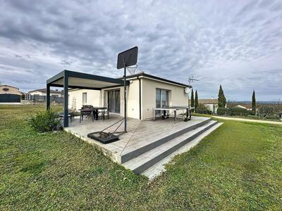 Maison - 109 m² - 4 pièces