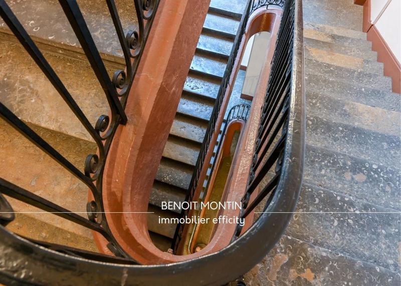 Appartement - 140 m² - 5 pièces