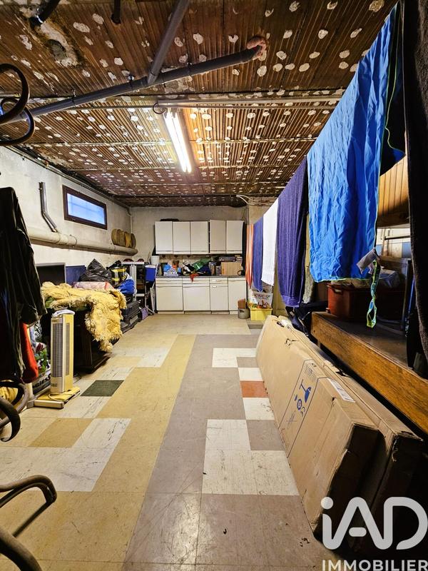 Maison - 141 m² - 9 pièces