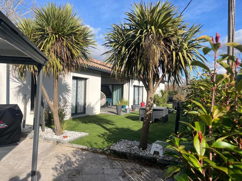 Maison - 145 m² - 4 pièces