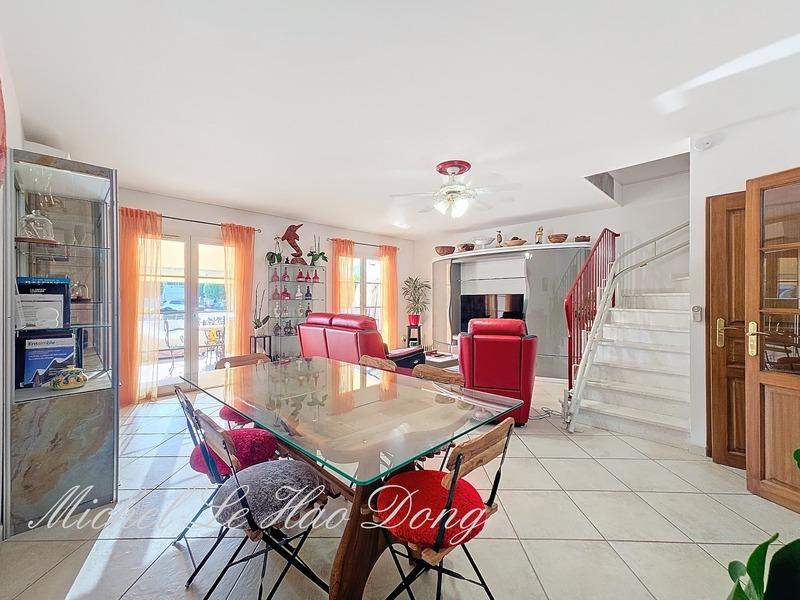 Maison - 101 m² - 4 pièces