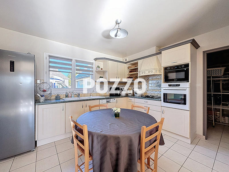 Maison - 156 m² - 7 pièces