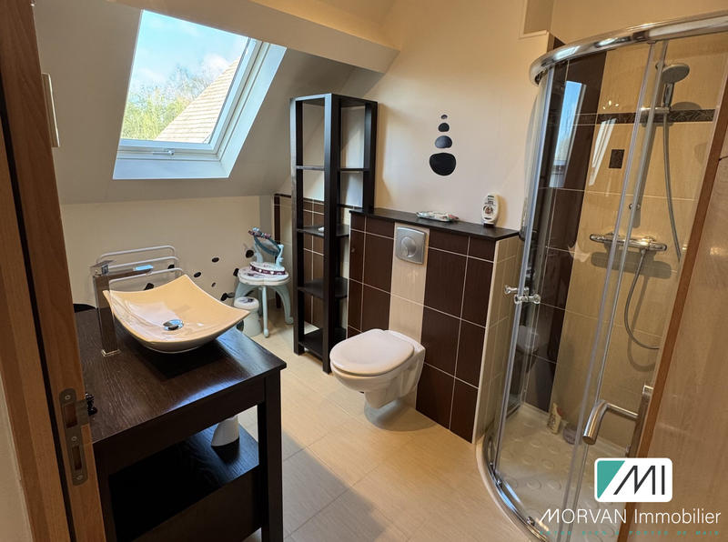 Maison - 262 m² - 7 pièces