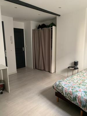Appartement - 17 m² - 10 pièces