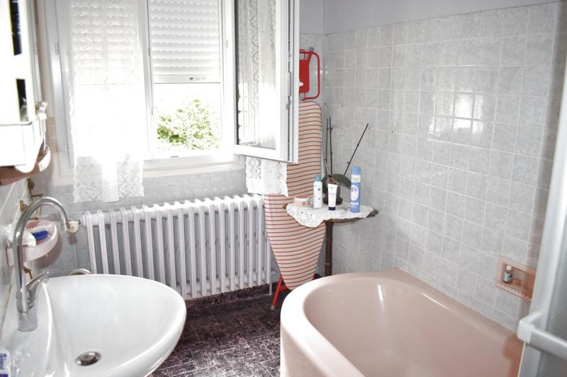 Maison - 95 m² - 7 pièces