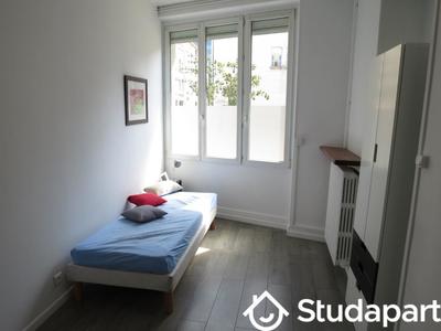 Chambre - 11 m² - 1 pièce