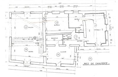Maison - 300 m² - 7 pièces