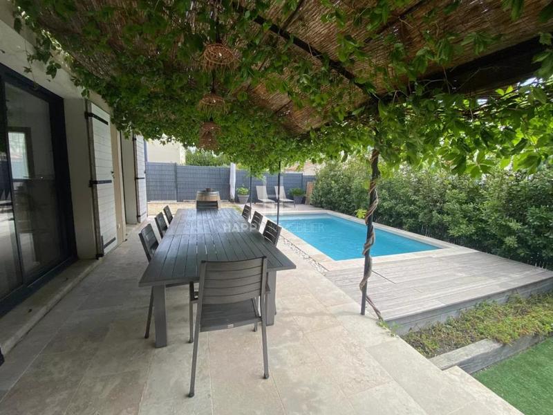 Maison - 115 m² - 6 pièces