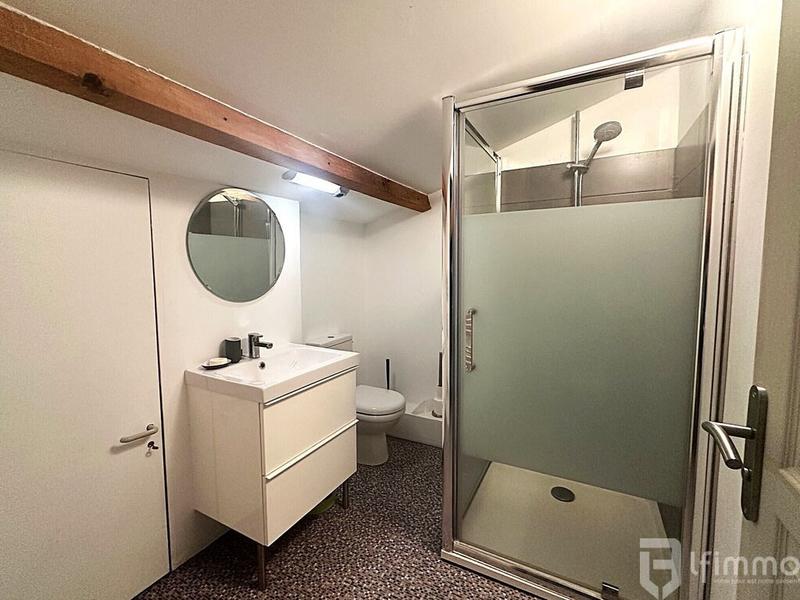 Propriété - 281 m² - 12 pièces