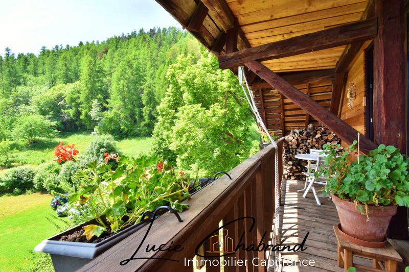 Maison - 127 m² - 10 pièces