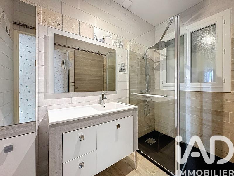 Maison - 121 m² - 5 pièces