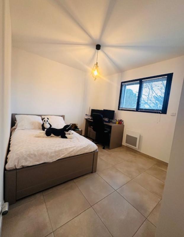 Maison - 97 m² - 4 pièces