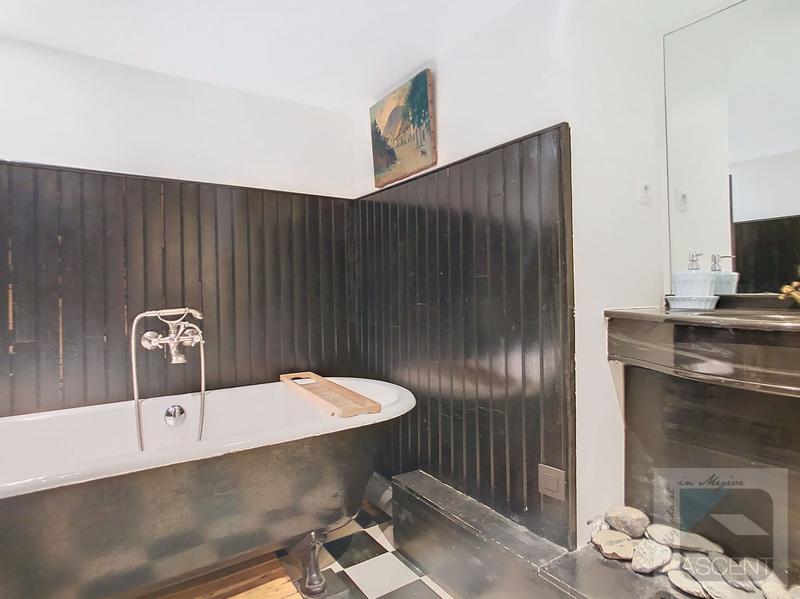 Appartement - 77 m² - 4 pièces