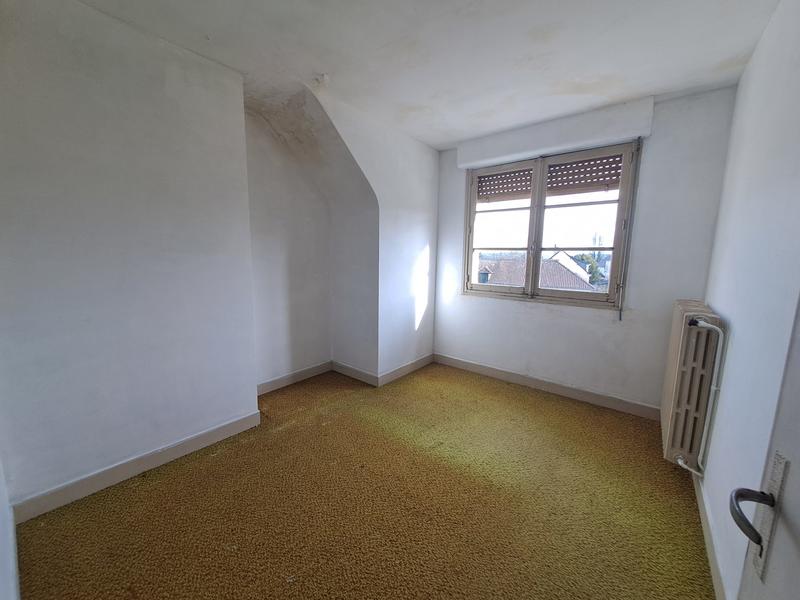 Maison - 87 m² - 4 pièces