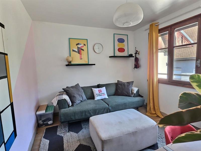 Maison - 93 m² - 4 pièces