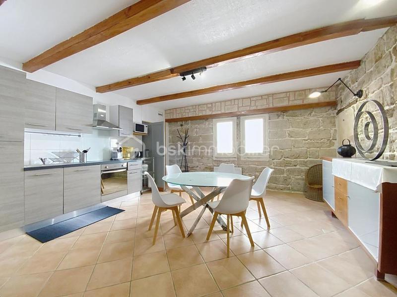 Maison - 130 m² - 4 pièces