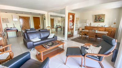 Appartement - 112 m² - 4 pièces