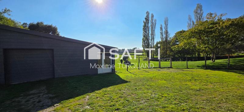 Maison - 208 m² - 8 pièces