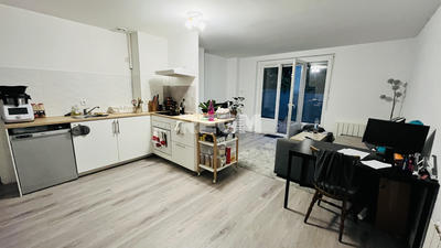 Immeuble - 255 m² - 11 pièces