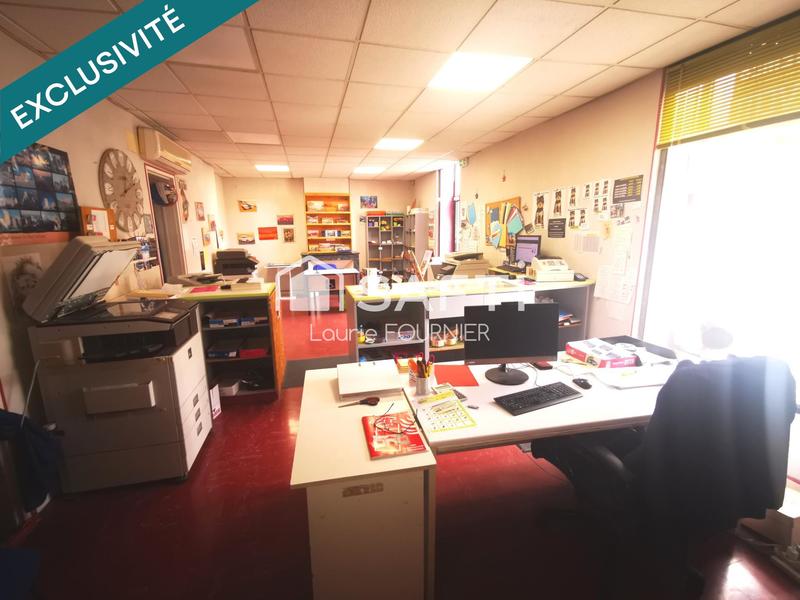 Local commercial - 92 m² - 3 pièces