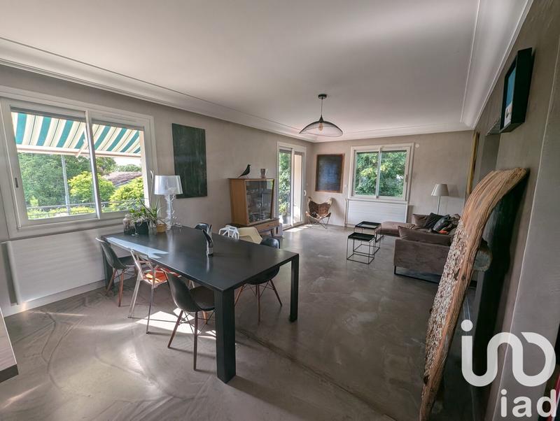 Maison - 166 m² - 6 pièces