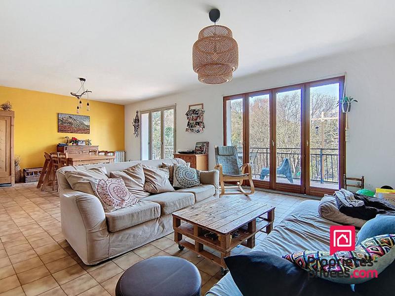 Maison - 146 m² - 5 pièces