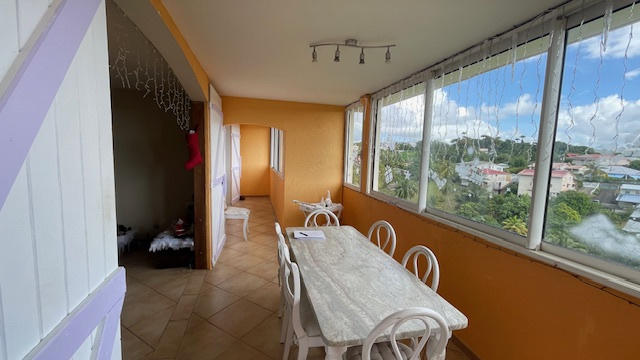 Appartement - 122 m² - 5 pièces