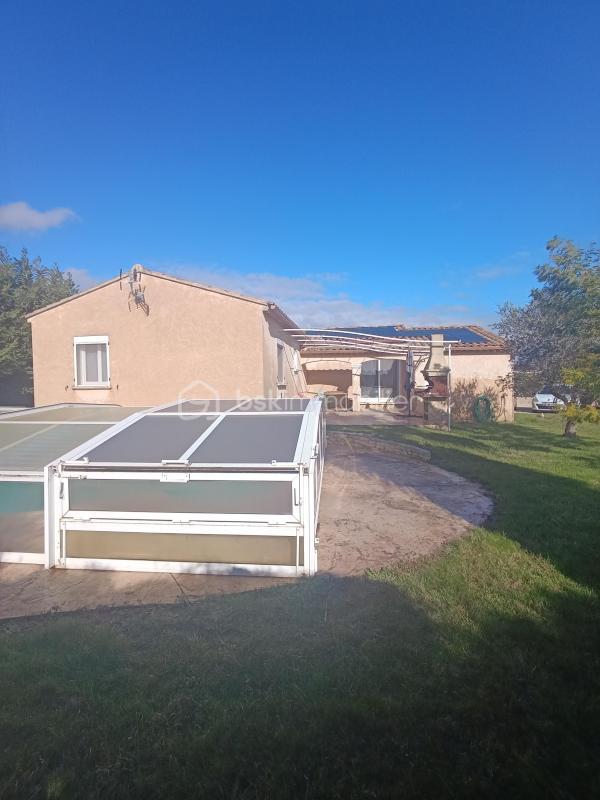 Maison traditionnelle - 100 m² - 5 pièces