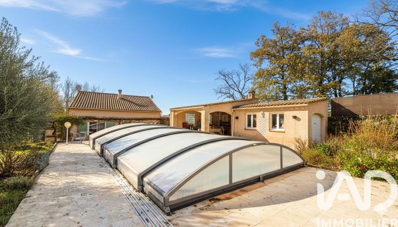 Maison - 138 m² - 5 pièces