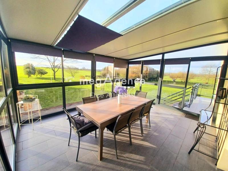 Maison - 140 m² - 6 pièces