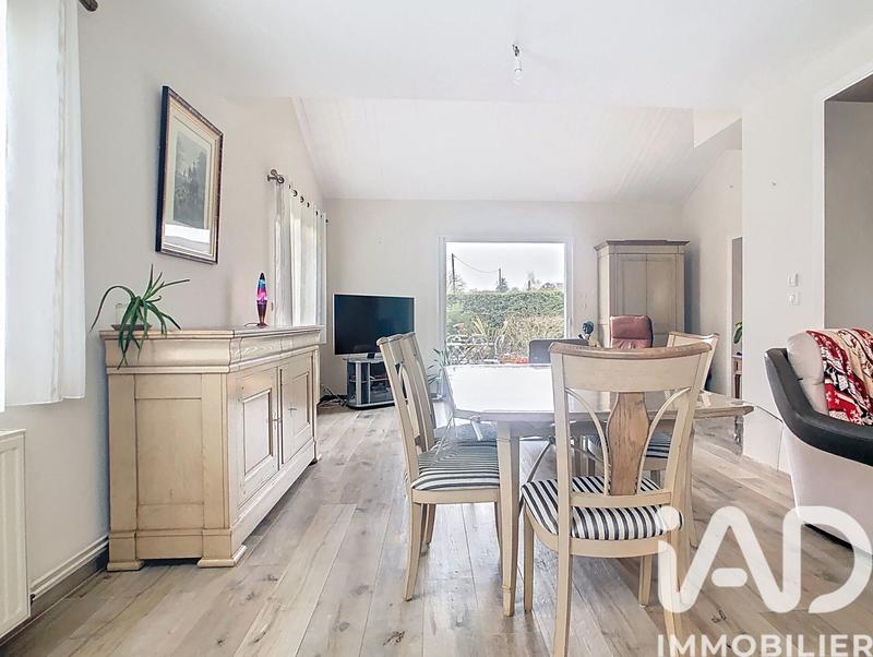 Maison - 166 m² - 8 pièces