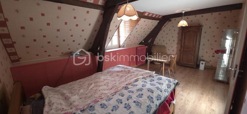 Corps de ferme - 201 m² - 8 pièces