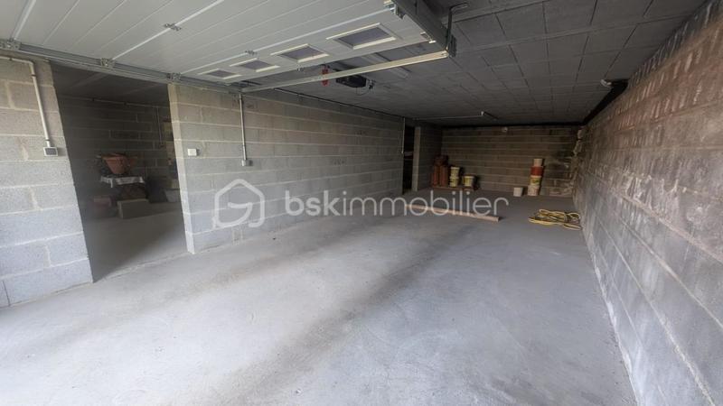 Maison traditionnelle - 130 m² - 8 pièces