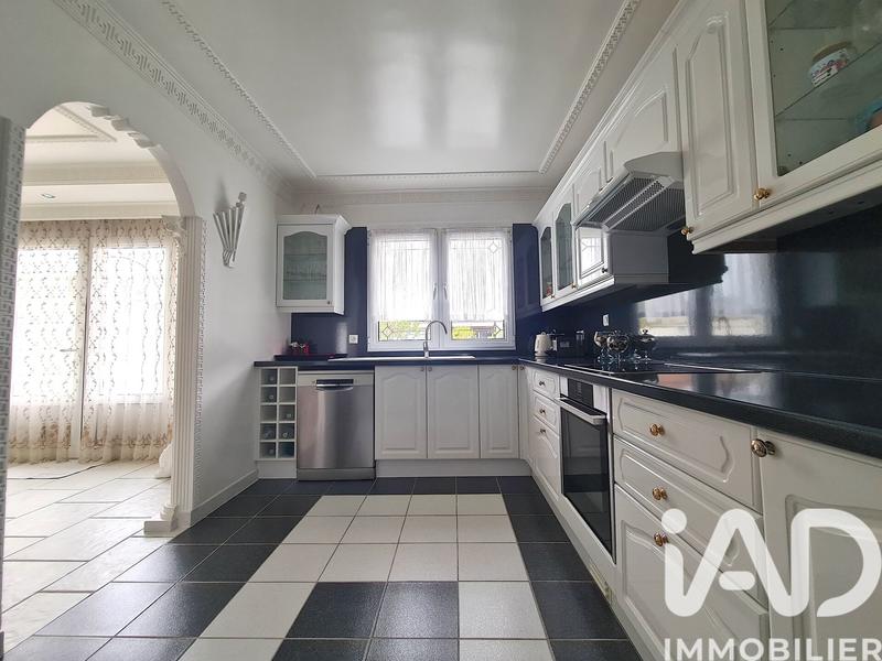 Maison - 156 m² - 7 pièces