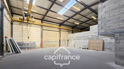 Bureau - 220 m² - 2 pièces