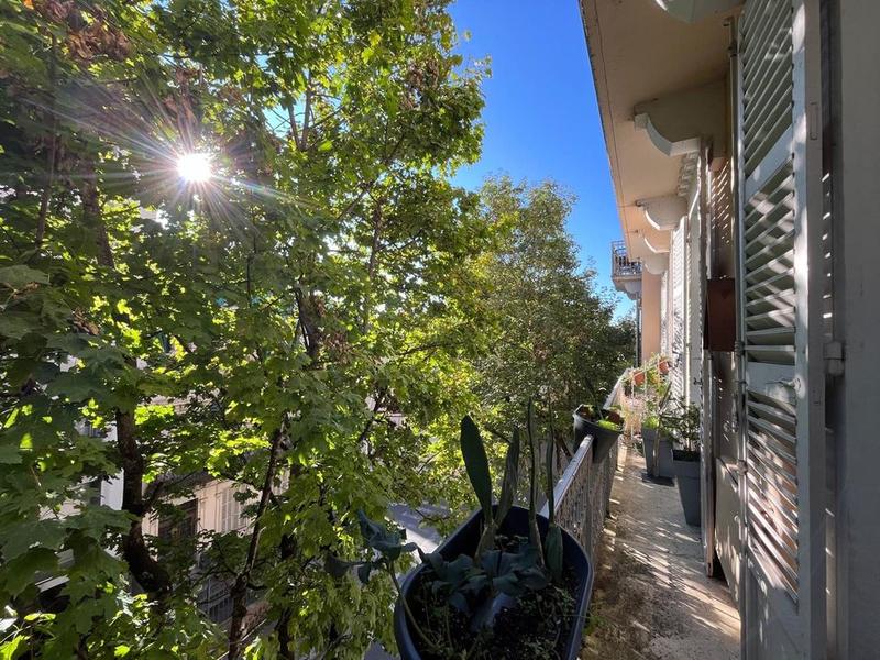 Appartement - 64 m² - 2 pièces